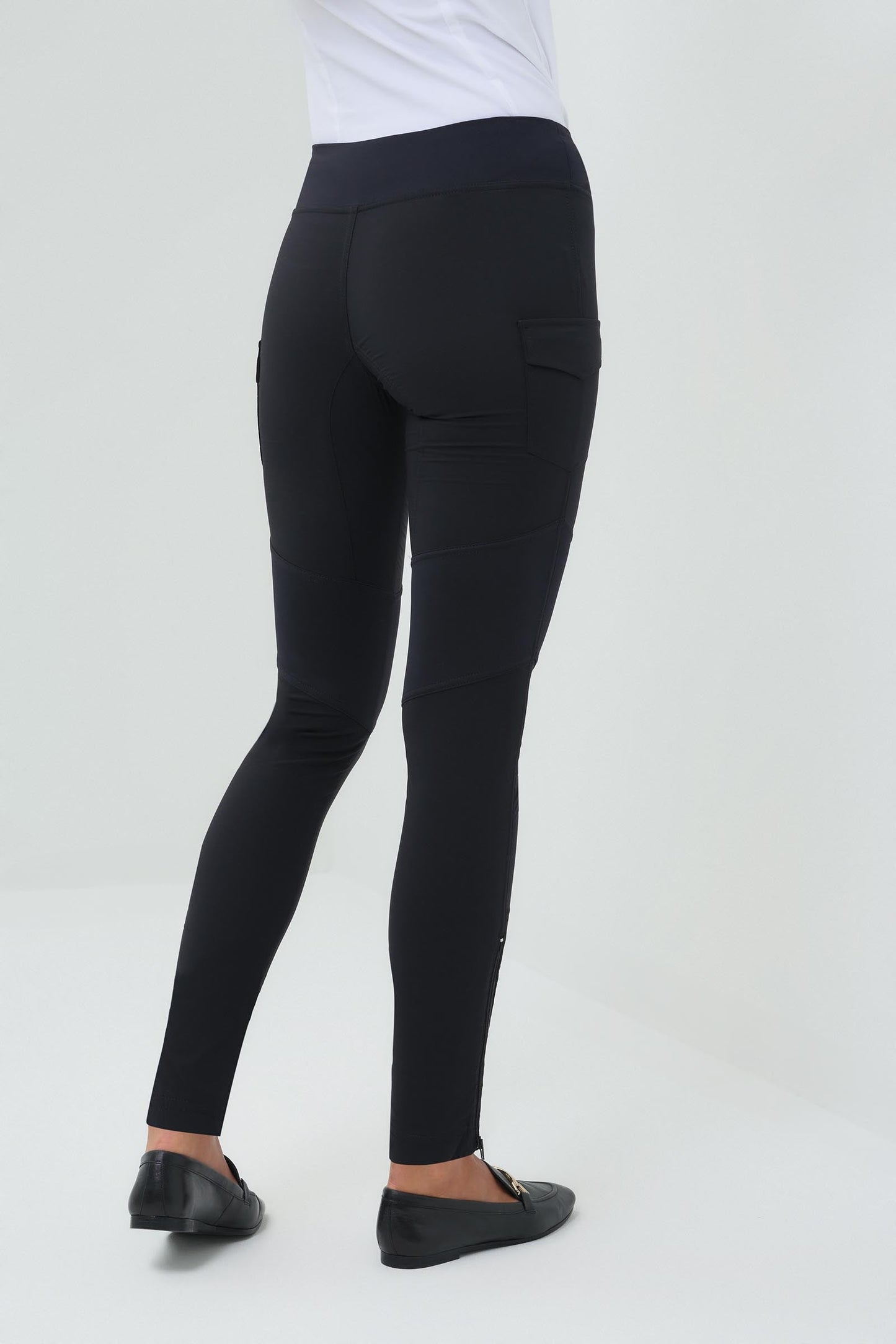 The Andrea Contrast-Panel Legging