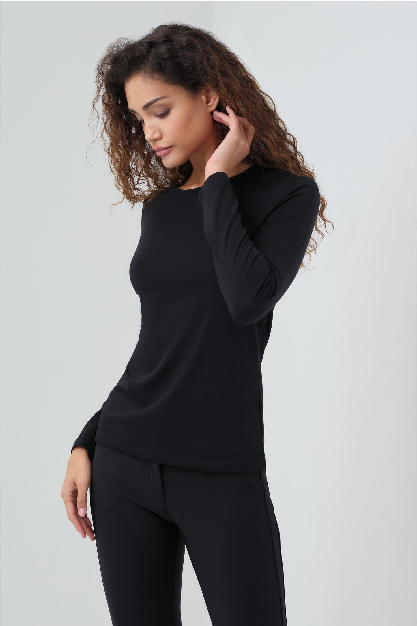 Tony Pima Cotton Long-Sleeve Top