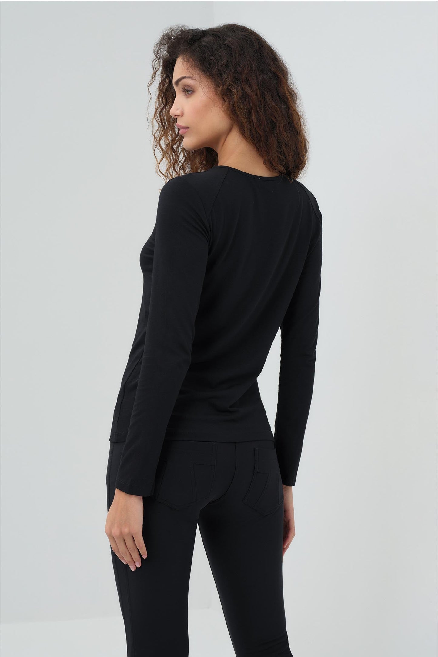 Tony Pima Cotton Long-Sleeve Top