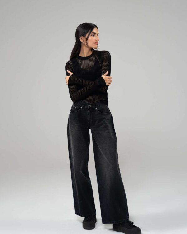 Charcoal Black Wide Leg (Low Rise) – The Imperfect Edit | Fashionable Frequent Flyer